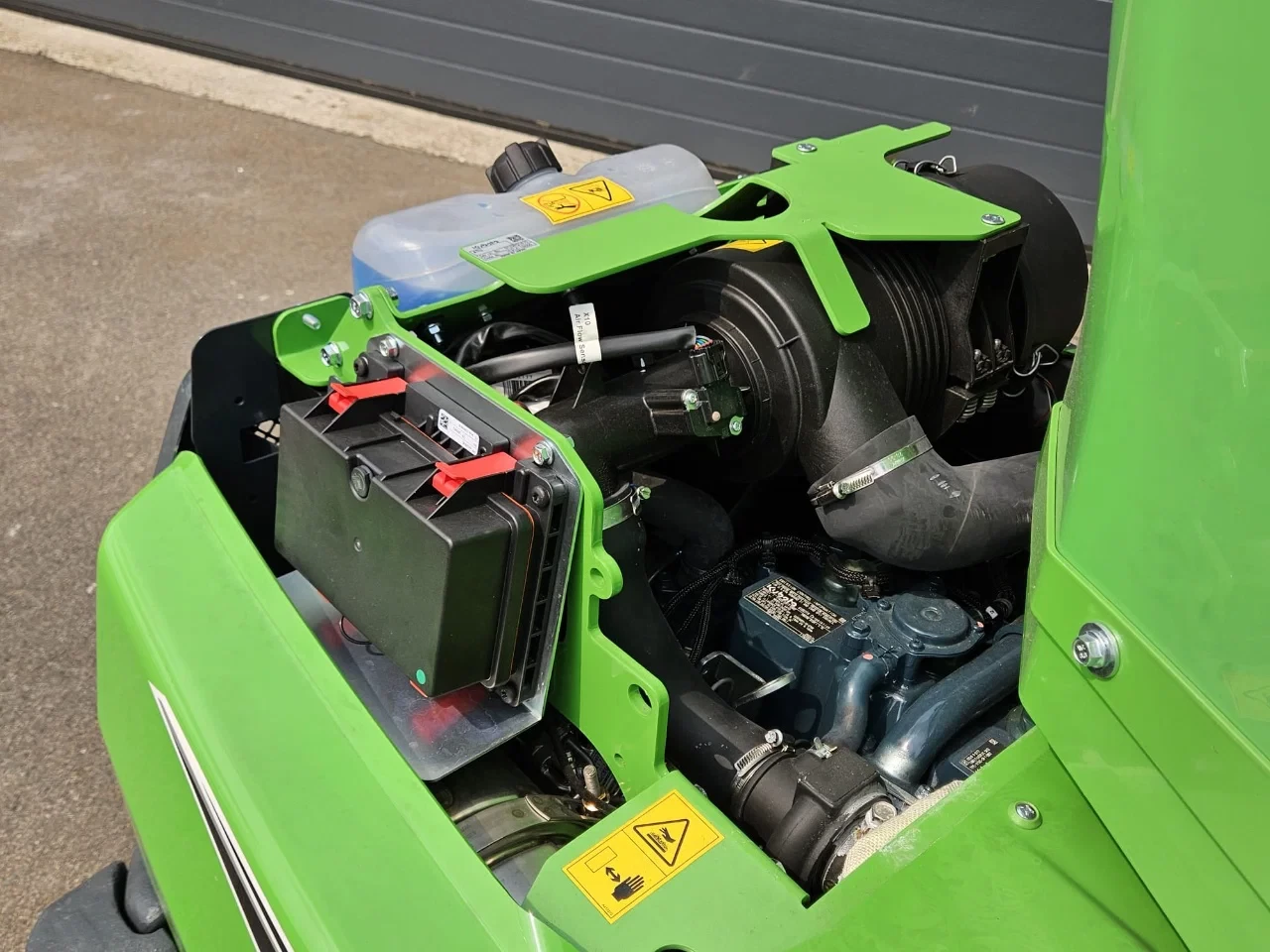 Avant 2024 - 645i TDL+ mini-shovel afbeelding 26