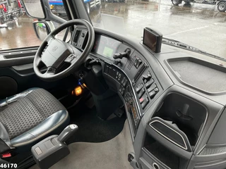Volvo FH 2012 - 420 8x4 HMF 22 Tonmeter laadkraan bild 17