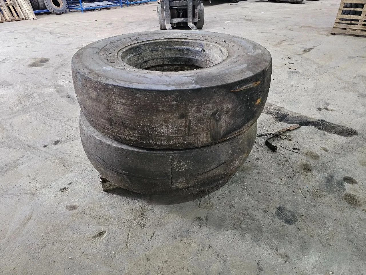 Firestone 16.9-30 Bild 3