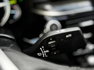 BMW 5 Series 2018 - 540i High Executive image 38