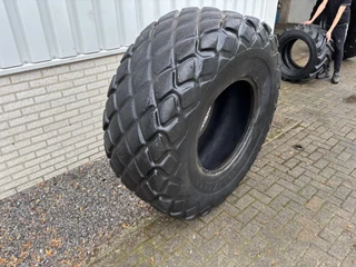 Goodyear N/A - 23.1-26 used compactor tire изображение 3