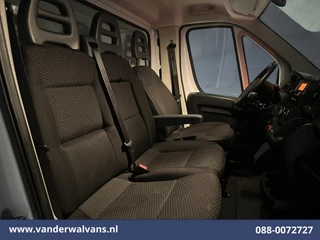 Peugeot Boxer 2022 - 2.2 BlueHDi 141pk Bakwagen 435cm Lang Laadklep Euro6 Airco | 1055kg laadvermogen | Cruisecontrol obrazek 6