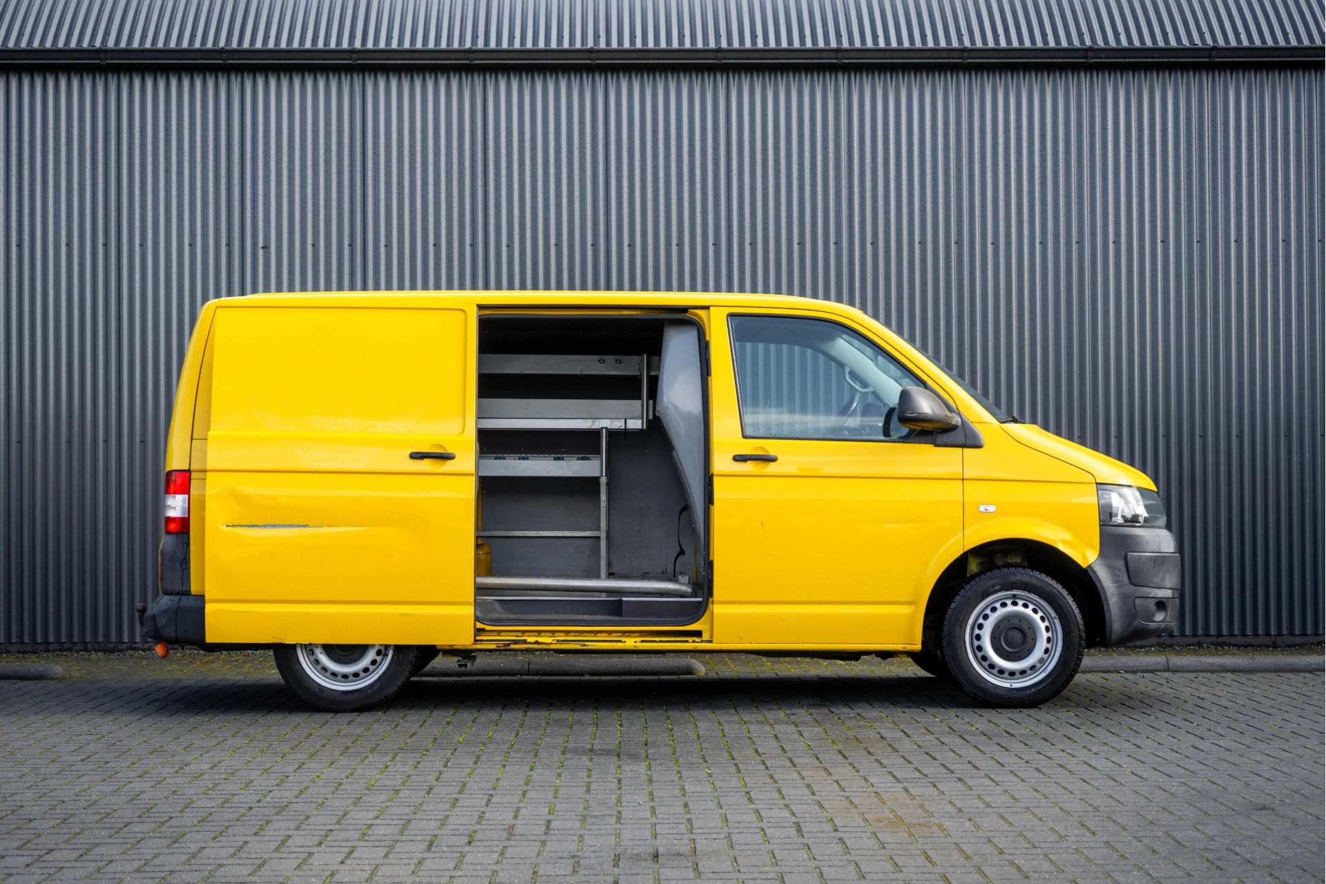 Volkswagen Transporter 2015 - L1H1 | Trekhaak image 7