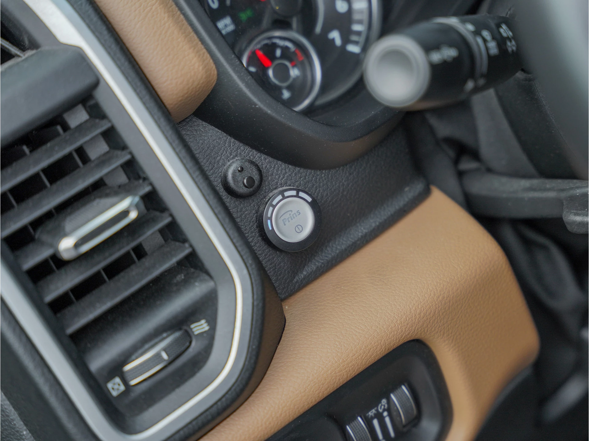 Dodge Ram 1500 2022 - Big Horn Night Edition 3.6L V6 4X4 image 19