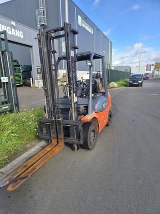 Toyota 7FGF 1999 - 42-7FGF25 for sale