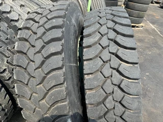 Michelin N/A 2011 - 13R22.5 X WORKS SET  imagen 2