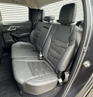 Isuzu D-Max 2023 - 1.9 Double Cab lang L Automaat 4x4 obrazek 4