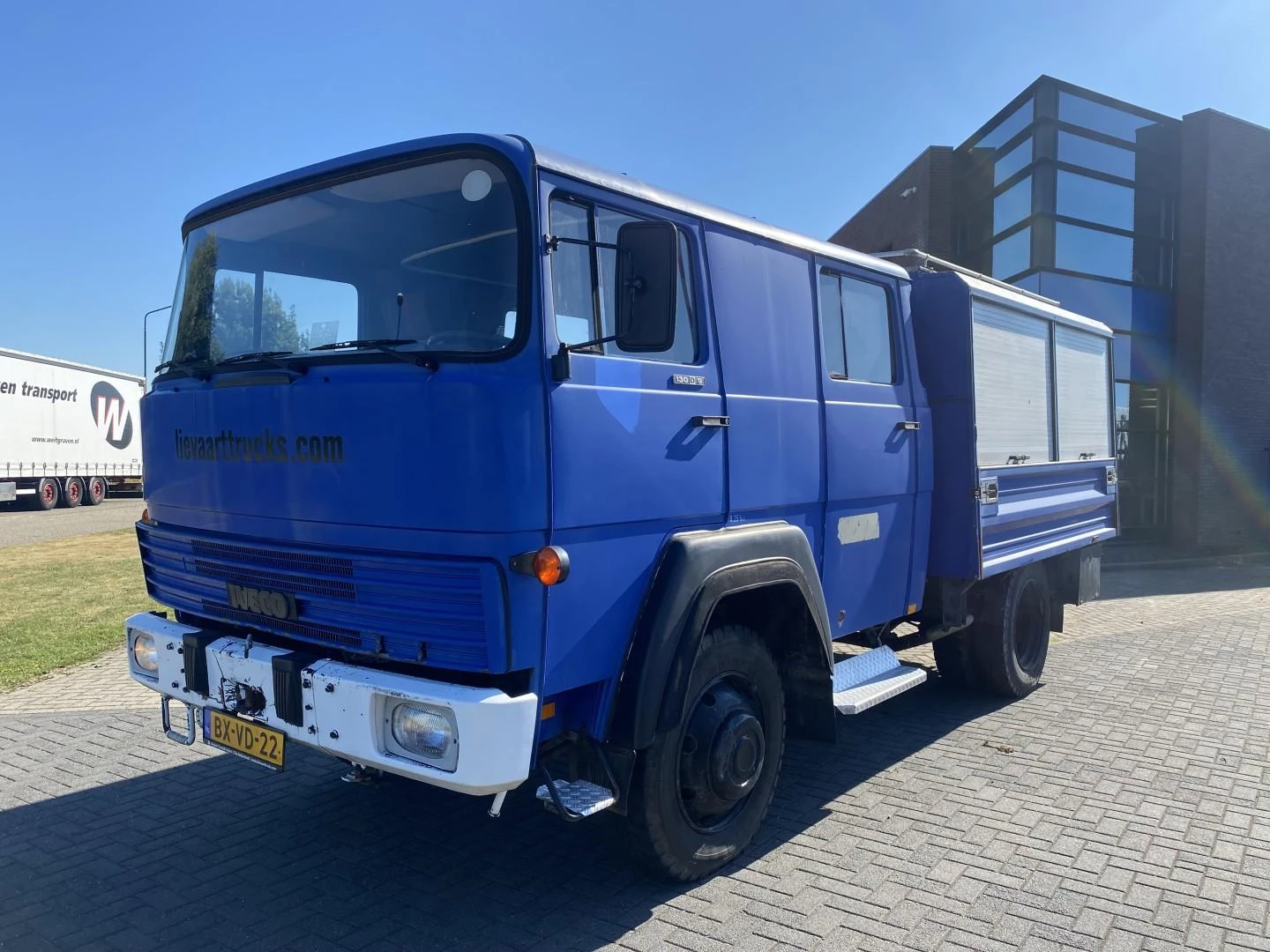 Iveco FM130 D9 FA 1984 image 1