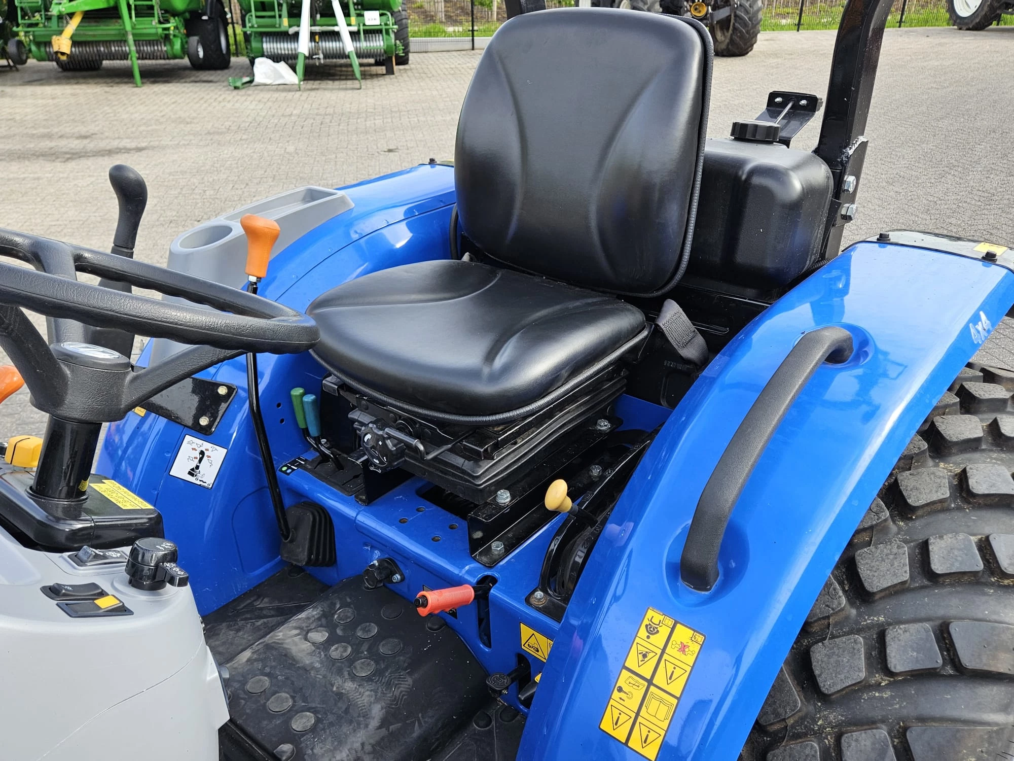 New Holland 2019 - Boomer 50 hydrostaat obrázek 21