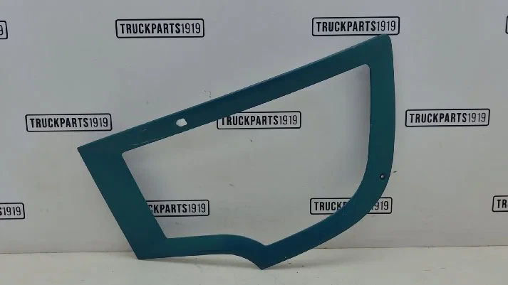 Mercedes-Benz - Body & Chassis Parts Koplamprand Li.MB MP4 imagem 1