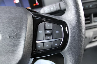 Ford Transit Custom 2024 - 320 2.0 TDCI L2H1 Trend 170pk - Achterklep - Carplay - Android - LED koplampen - Stoelverwarming - 70l tank - Rijklaar image 22