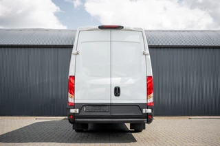 Iveco Daily 2022 - 35S16 | L4H2 | 157 PK | 3-Zits | Airco | Parkeersensoren obrazek 7
