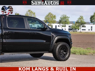 Dodge Ram Pick-Up 2023 - TRX BLACK OPS HELLCAT | 6.2 V8 712PK SUPERCHARGER | FULLY LOADED | CARBON | BLACK ON BLACK | obrazek 57