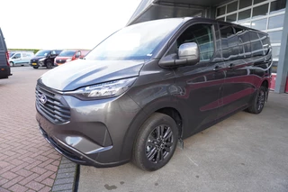 Ford Transit Custom 2025 - 320L 2.5 PHEV 233PK L2H1 Limited 8 Persoons PHEV Automaat afbeelding 9