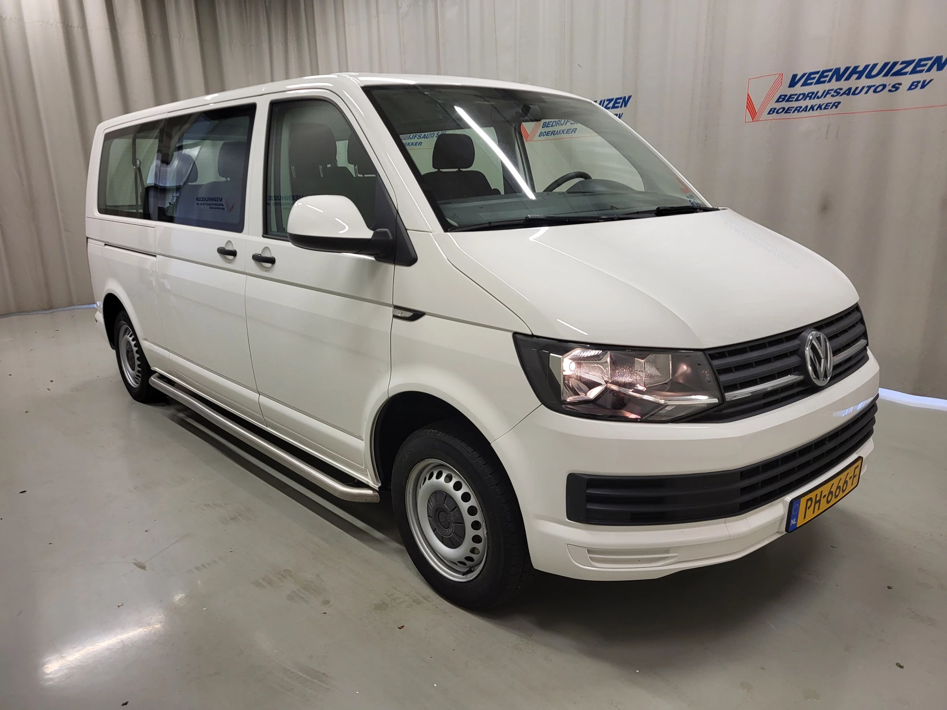 Volkswagen Transporter 2017 - Kombi 2.0TSI 9-Personenbus - Excl. BTW / BPM vrij Benzine! obrázek 3