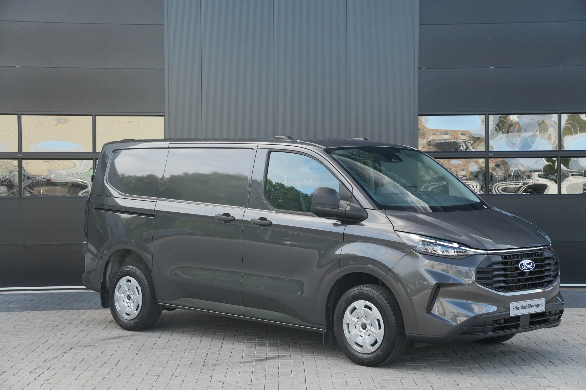 Ford Transit Custom 2026 - 320 2.0 TDCI L1H1 Trend 170pk - 2x Schuif - Camera - Stoelverwarming - Carplay - LED - Carplay - INCLUSIEF BPM obrázek 3