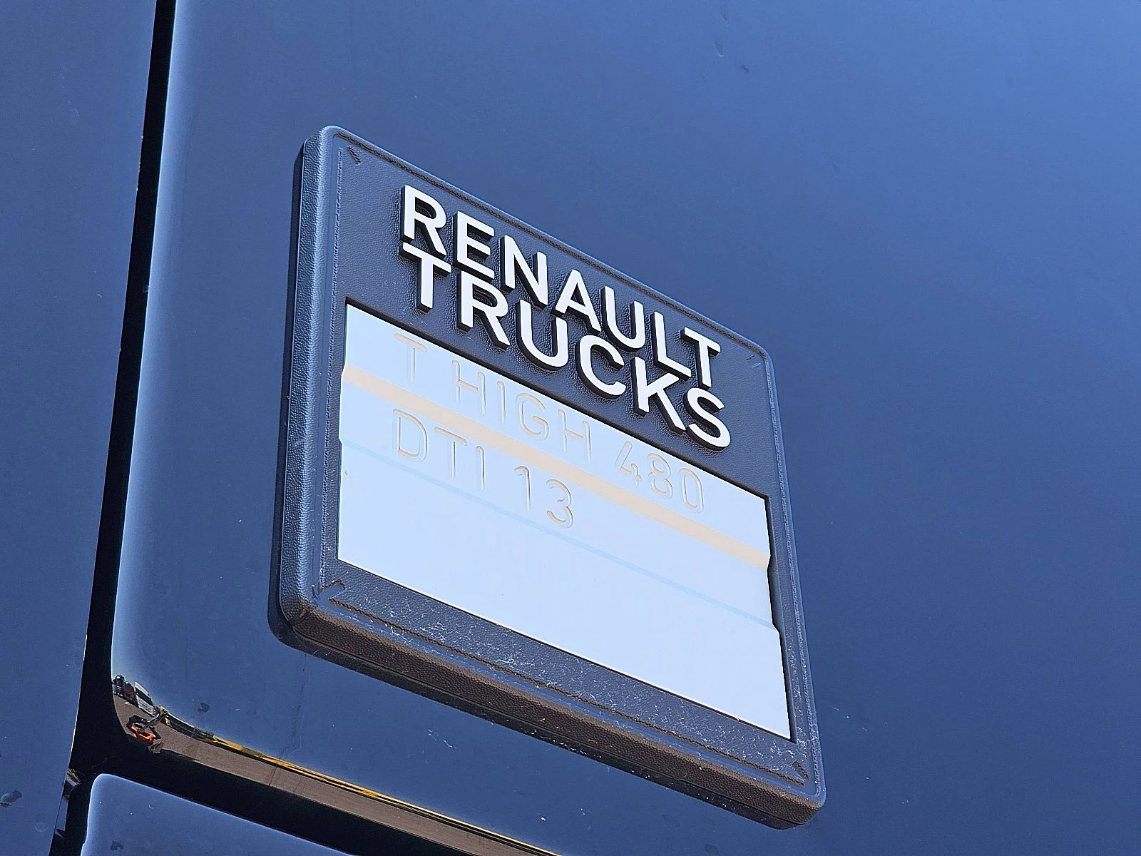 Renault 2022 - T 480 image 17