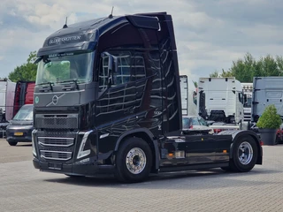 Volvo FH 2026 - 13.500 Globetrotter XL 4x2 - NEW - Full spec - Retarder - I parkcool - Full air - image 3 thumbnail