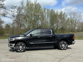 Dodge Ram 1500 2022 - 4X4 5.7 V8 4x4 Crew Cab Limited изображение 33