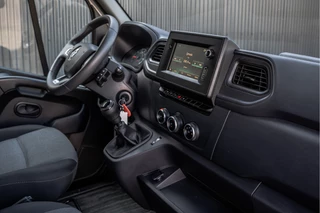 Renault Master 2023 - 2.3dCi | Bakwagen met Laadklep | LED | Carplay | Camera | Cruise zdjecie 2