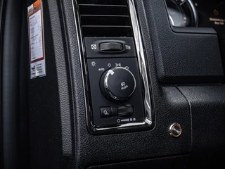 Dodge Ram 1500 2021 - Sport | 5.7L HEMI V8 4x4 zdjecie 16