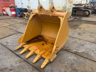 Cat N/A 2025 - 330 bucket zdjecie 1