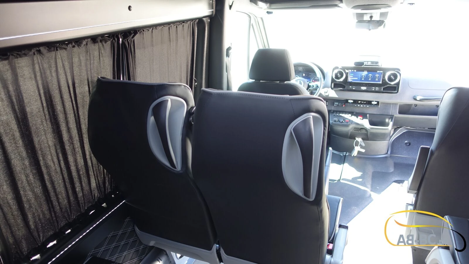 Mercedes-Benz Sprinter 2026 - Aveuro 519 CDI 21 seats EURO 6 Bild 83