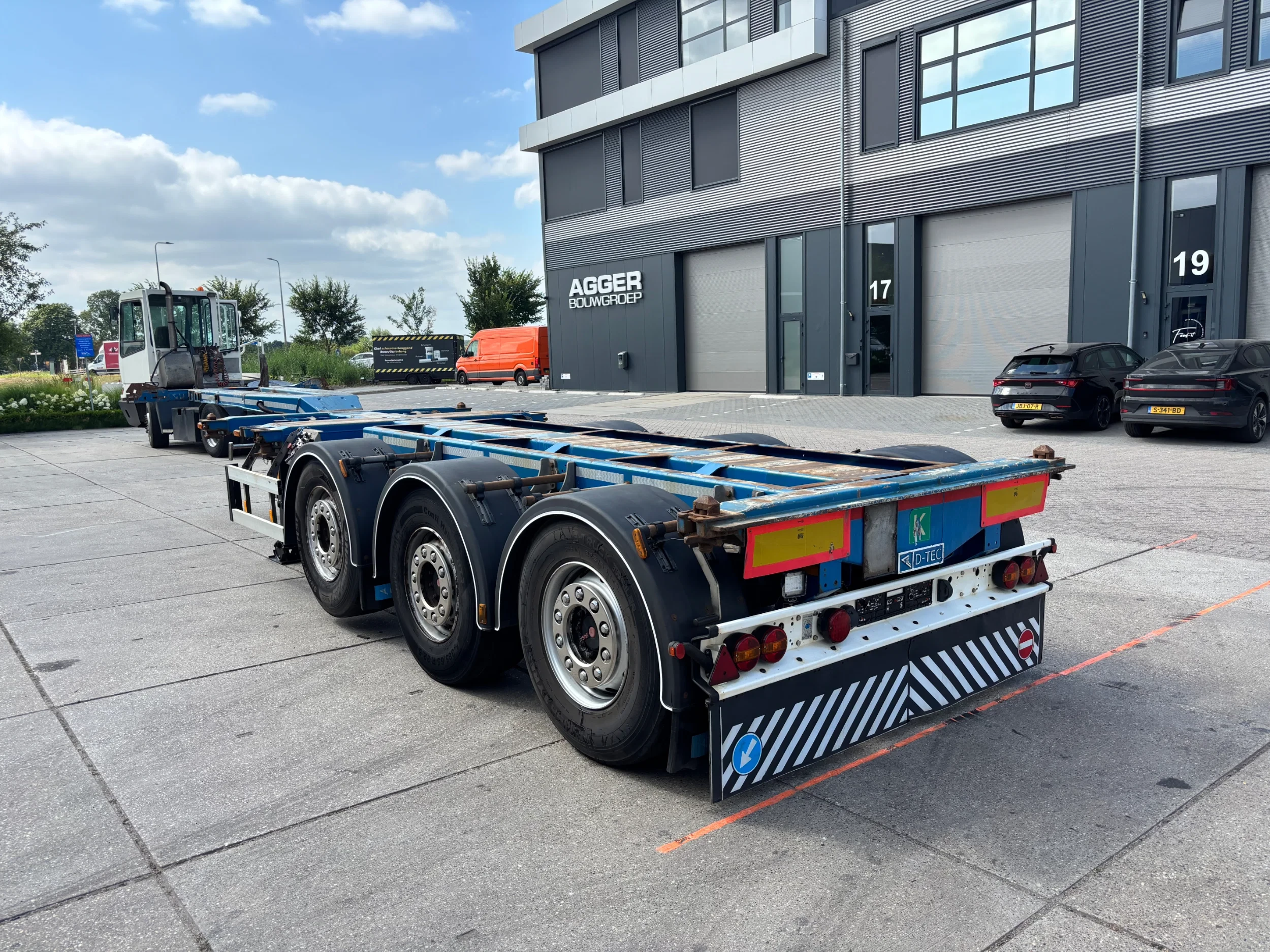 D-TEC 2016 - FT-LS-S / 3x Extendable / 1x Lift Axle / SAF + Disc afbeelding 3