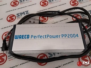 Diversen 2019 - Occ omvormer 24V - 230V Waeco PerfectPower PP2004 afbeelding 3 miniatuur