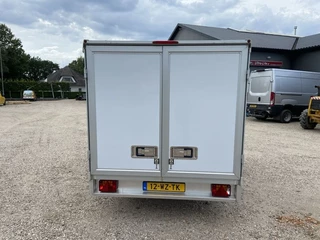 ULTRA LITE N/A 2024 - gesloten aluminium aanhanger 2700 kg obrazek 7