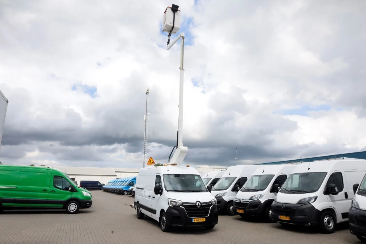 Renault Master 2021 - T35 2.3 dCi 145pk L2H2 121FT Hoogwerker Werkhoogte 10 meter 01-2021 afbeelding 3