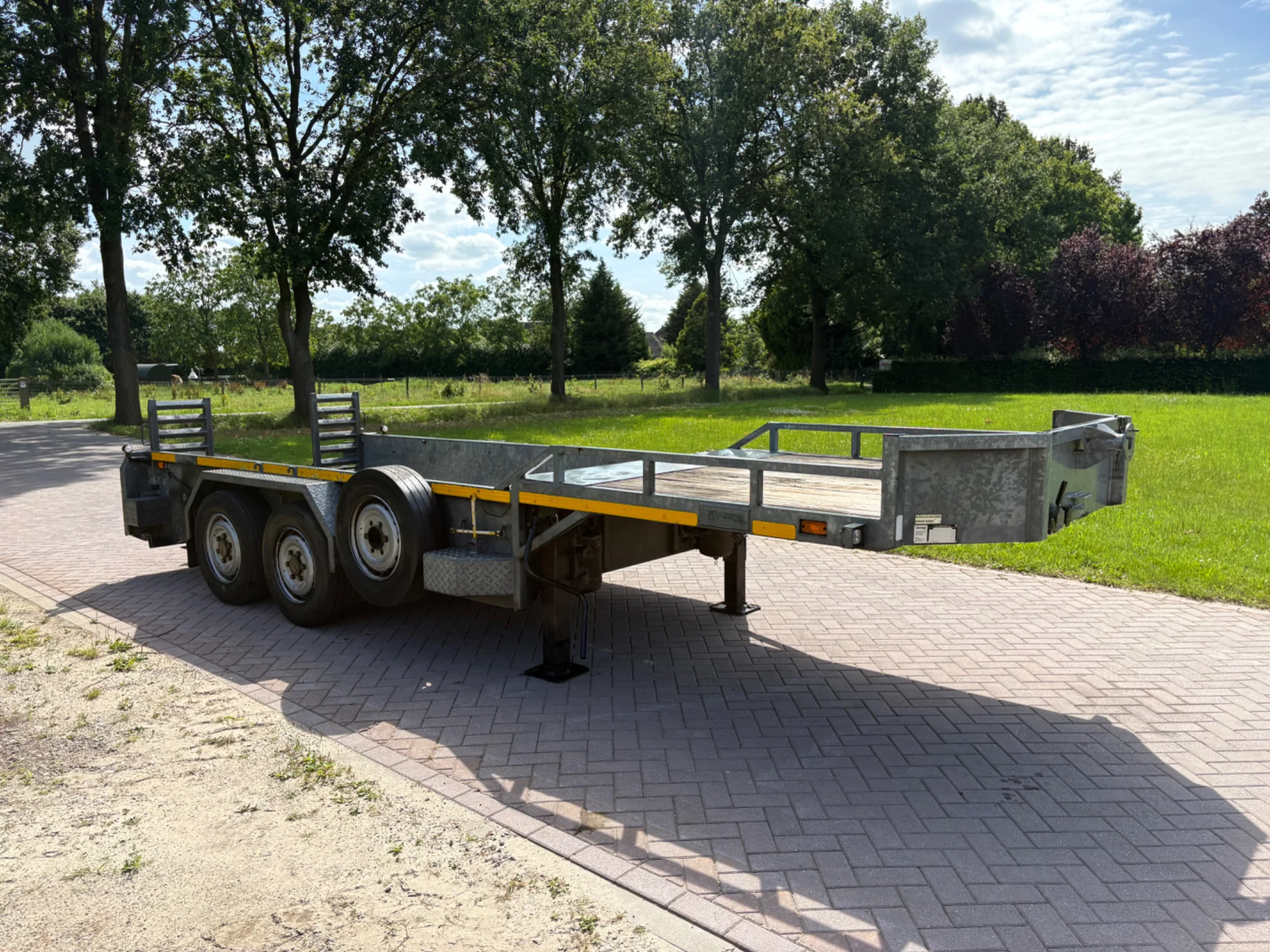 Veldhuizen 2009 - Be oplegger kuipdieplader 8 TON afbeelding 2