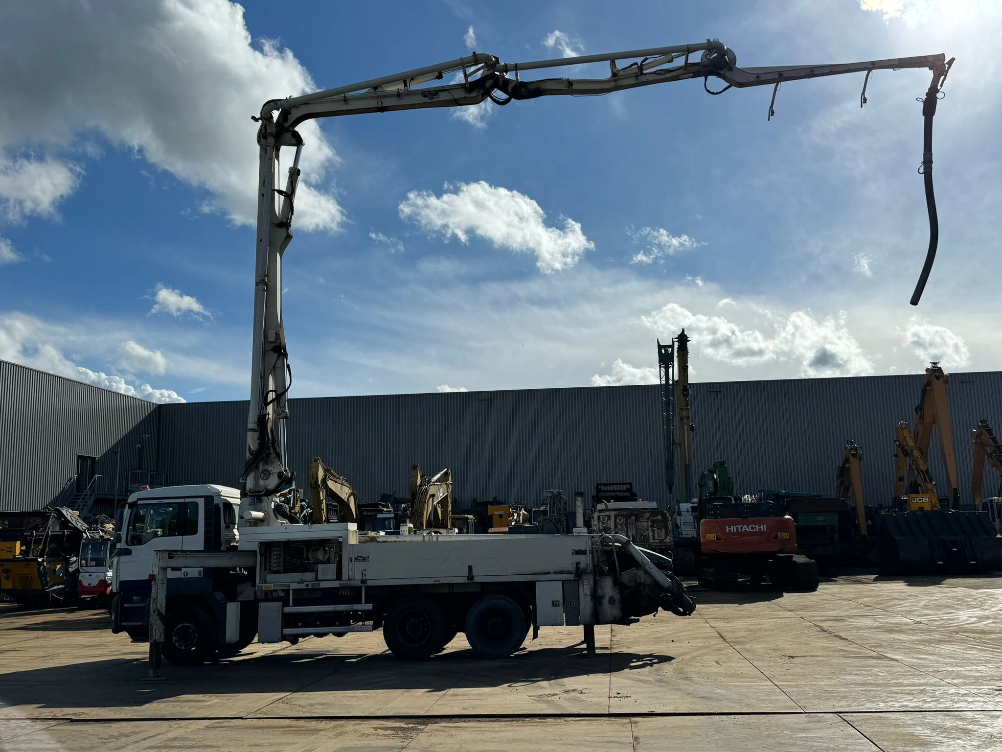 MAN TGA 2008 - 26.360 6x4 with Putzmeister BSF24-4.16 24m Concrete Pump afbeelding 41