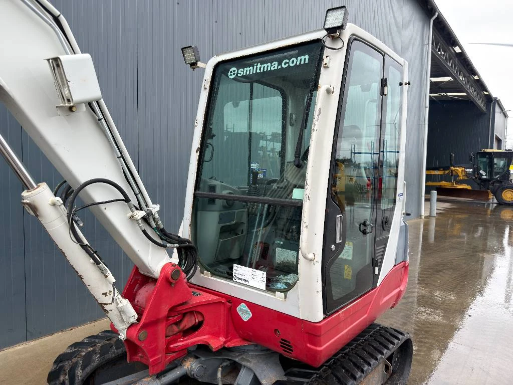 Takeuchi 2010 - TB235 afbeelding 5
