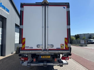 DAF CF320 FAN 6x2, Schmitz Frigobox, Carrier Supra 1250, Taillift, Like New ! 2017 - N/A bild 4