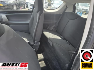 Toyota Aygo 2009 - 1.0-12V Comfort zdjecie 5