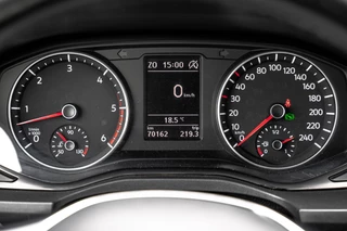 Volkswagen Amarok 2020 - Highline V6 3.0 TDI 4x4 | 258 PK | 1ste Eigenaar | LED | Camera | Carplay | Cruise | Trekhaak | Airco image 14