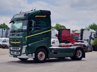 Volvo FH 2019 - 13.460 Globetrotter 4x2 - ADR - Chassis cover - Alloy - Navi image 3