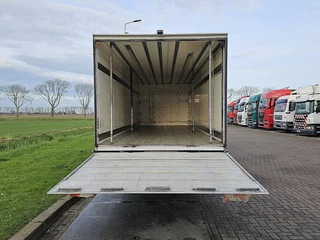 Volvo N/A 2011 - FL 240.12 imagem 11