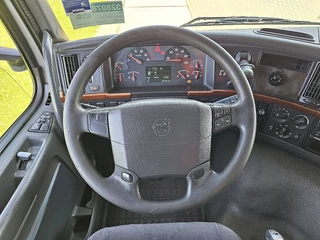 Volvo N/A 2011 - FM 11.330 obrazek 12