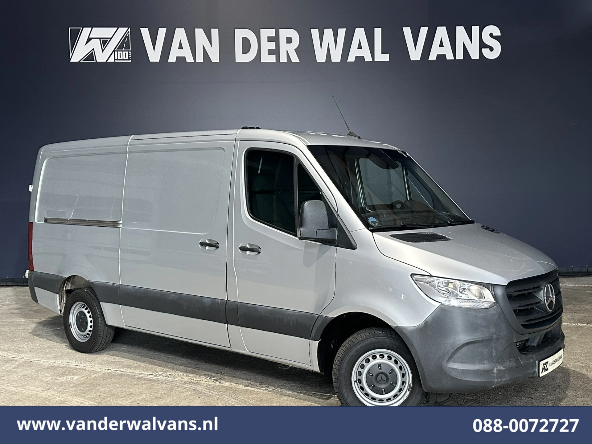Mercedes-Benz Sprinter 2022 - 315CDI 150pk L2H1 Euro6 Airco | Camera | Apple Carplay | Chauffeursstoel | Tachograaf image 1