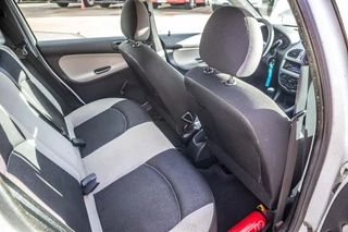 Peugeot 206 2005 - SW image 12