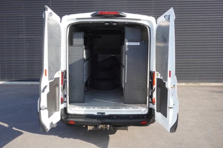 Ford Transit 2021 - RWD 170pk Automaat L3H2 Apple Carplay Camera Trekhaak Parkeersensoren Cruise control Lane assist afbeelding 3 miniatuur