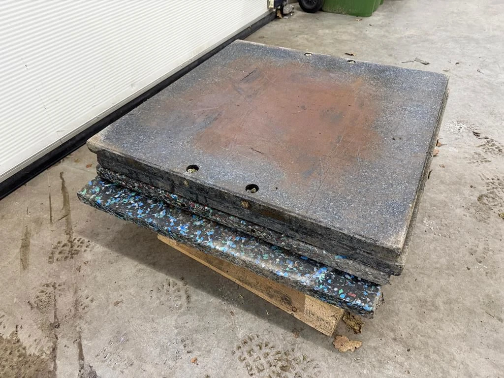 Manitou - Stempelplaten 80x80 image 1