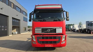 Volvo FH 2011 - 420 imagem 2