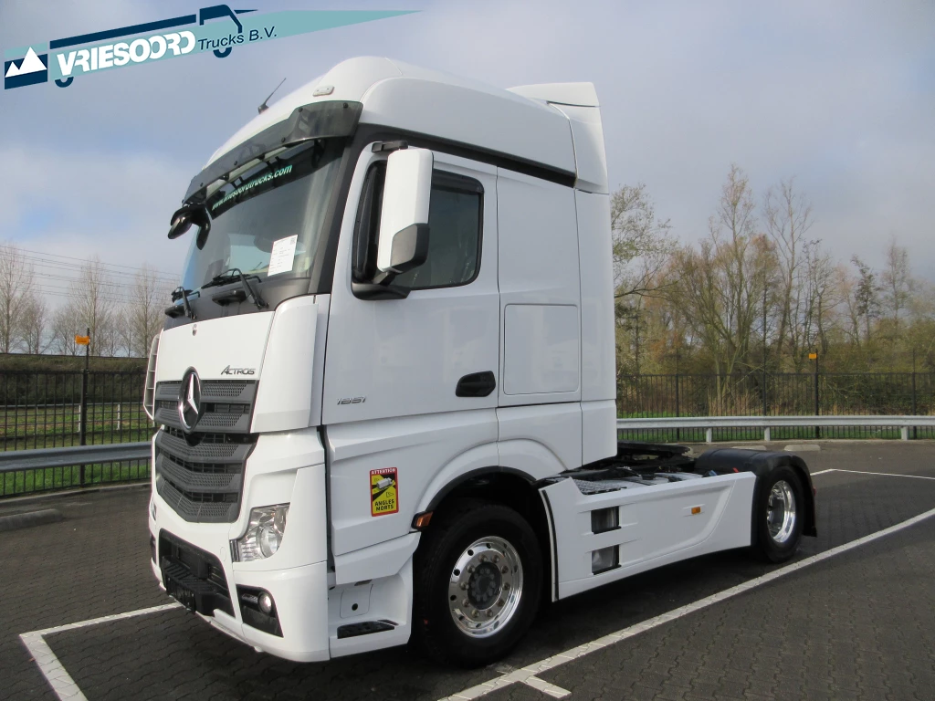 Mercedes-Benz Actros 2022 - 1951. Bild 1