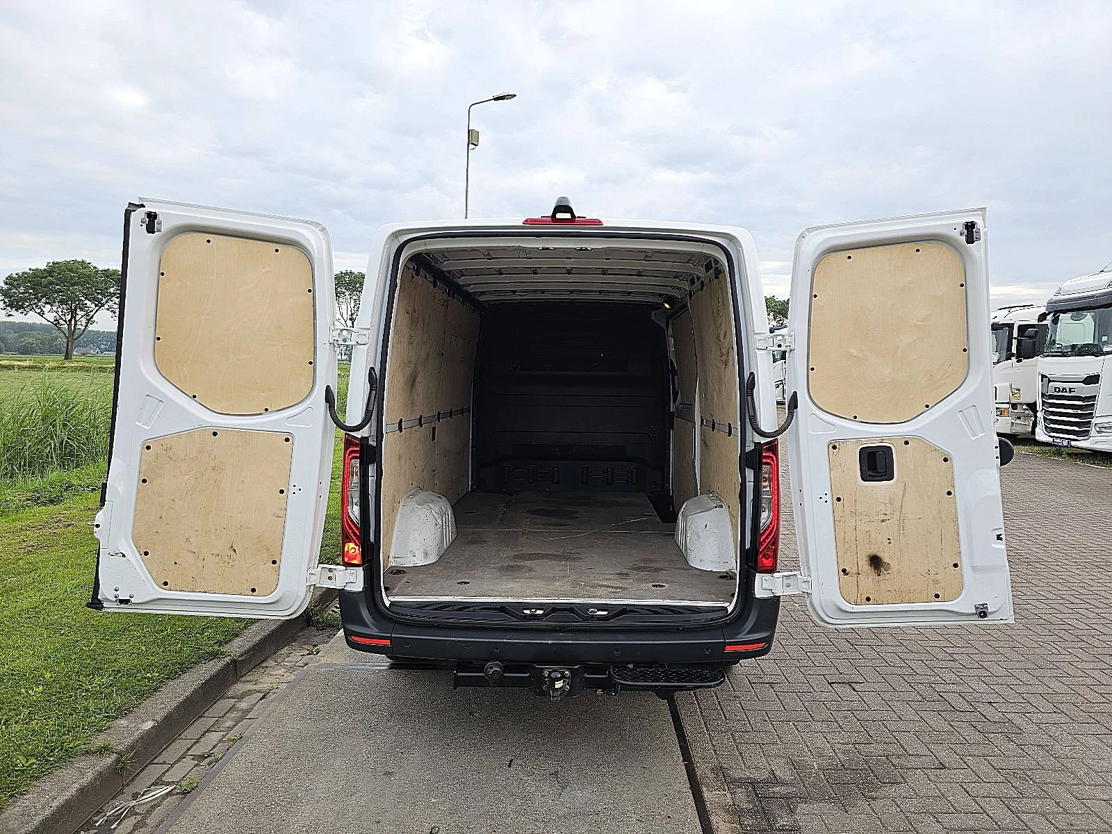Mercedes-Benz Sprinter 2021 - 319 imagen 14