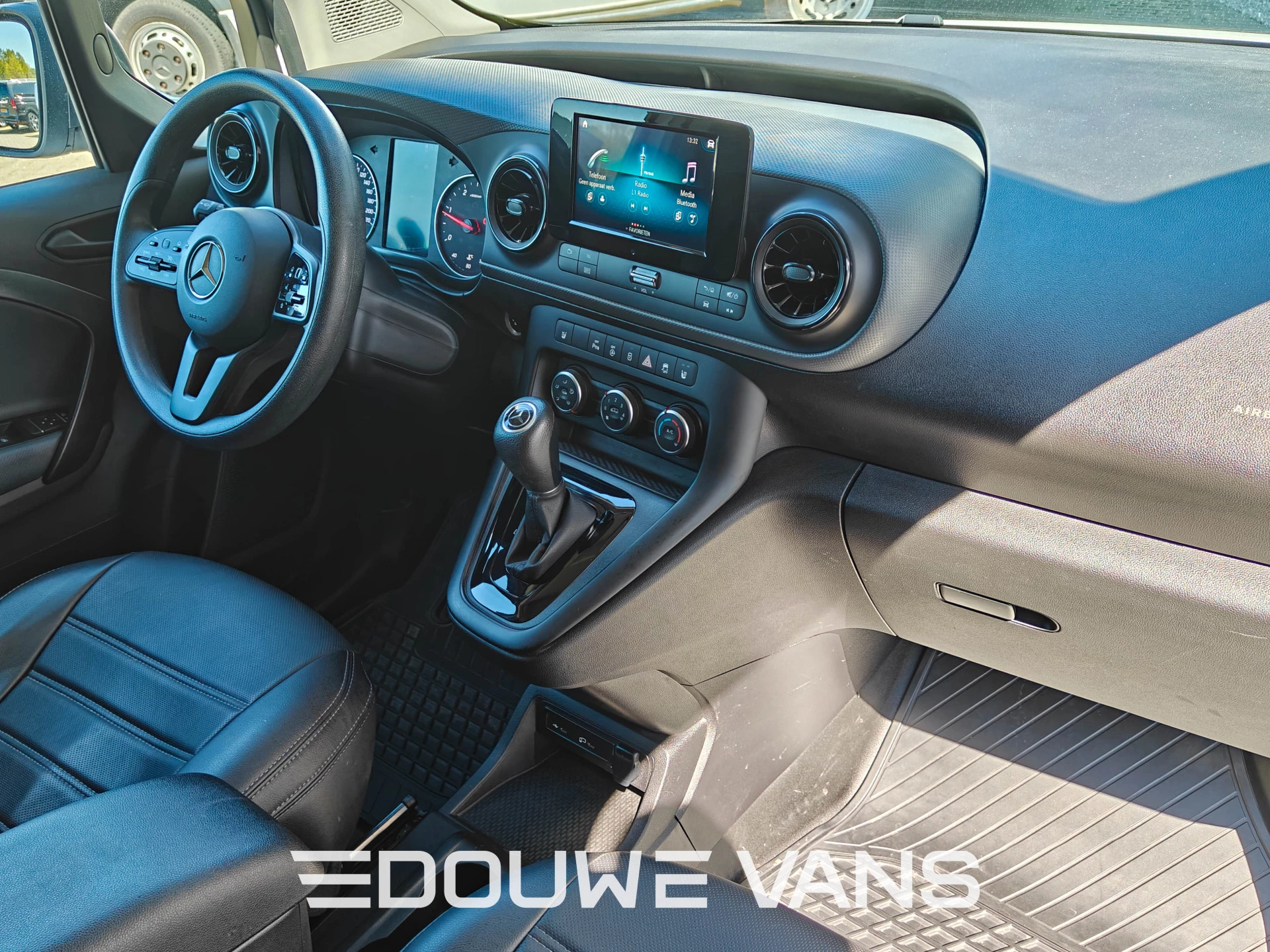 Mercedes-Benz Citan 2024 - 112 L2 Pro Lang Automaat Trekhaak 116pk Carplay image 10