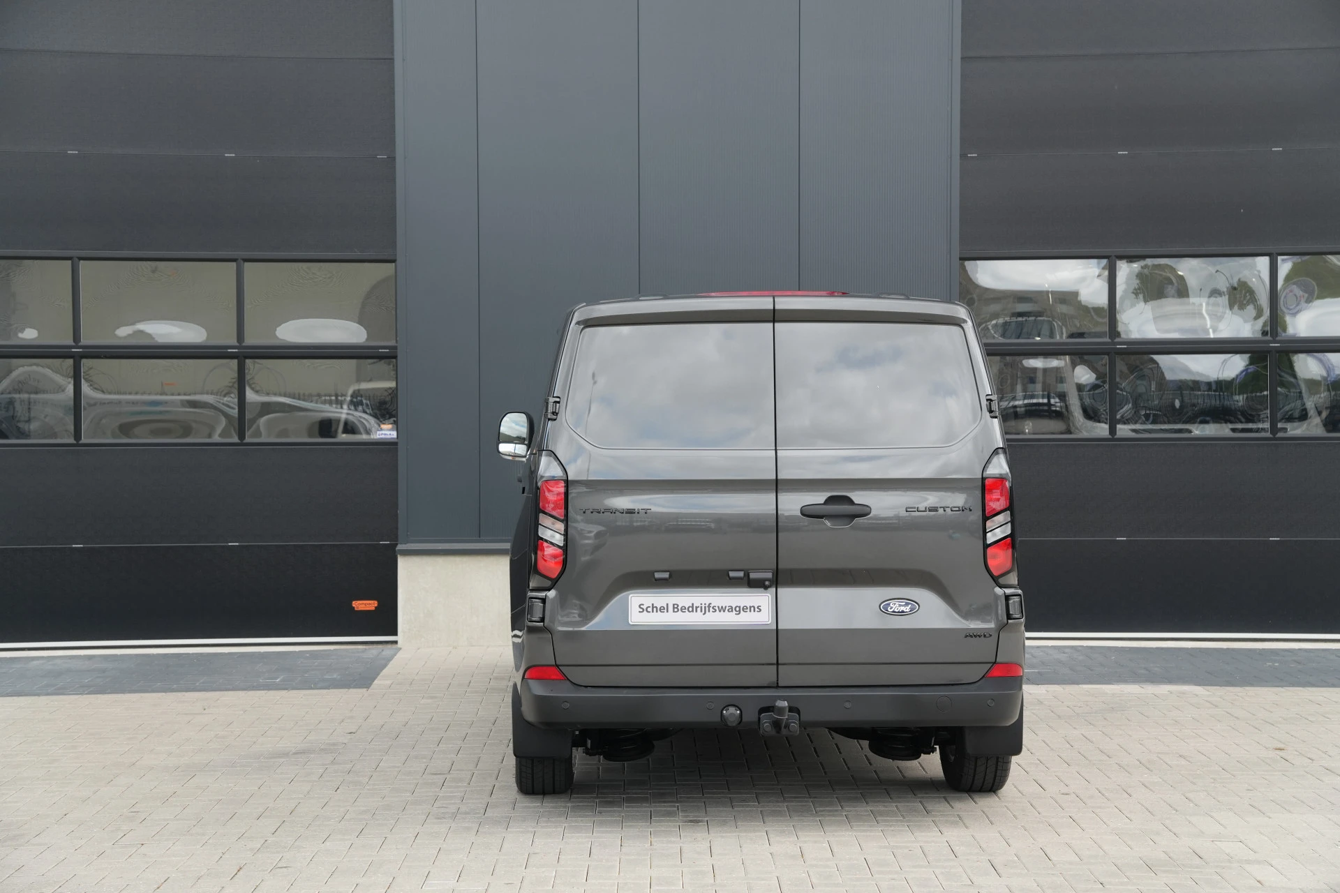 Ford Transit Custom 2025 - 320 2.0 TDCI L2H1 Trend 170pk AWD 4x4 INCLUSIEF BPM - 2x Schuif - 1+1 Stoel - Trekhaak - Stoel/Stuurverwarming - ACC - Blindspot - Rijklaar Bild 7
