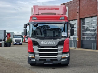 Scania G 2018 - G450 NGS 6x2*4 BDF - Retarder - Loadlift - Full air - Steering axle + Trailer & Boxes afbeelding 2 miniatuur